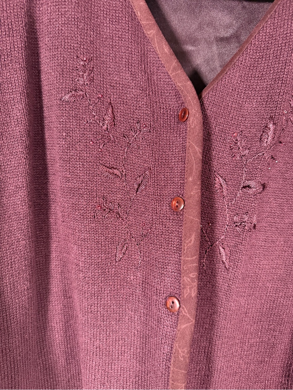 Women's Vintage Hand Embroidered Plum V-Neck Whimsigoth Cardigan Leaves Vines - Picture 4 of 9